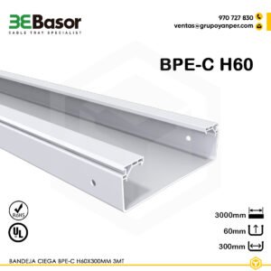 Alt text: Bandeja lisa BPE-C H60 300 mm Ref. 210065, bandeja aislante lisa en PVC M1 UV para exterior, longitud 3 m.